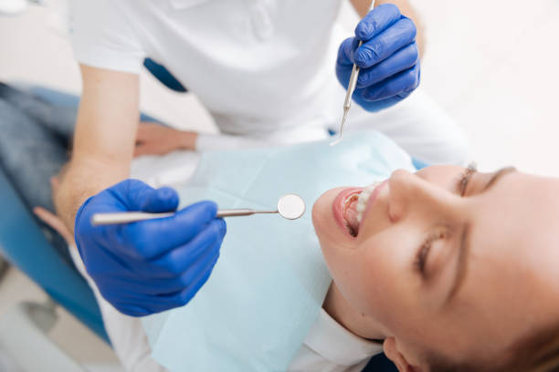 Best Oral Surgery  in Omaha, TX