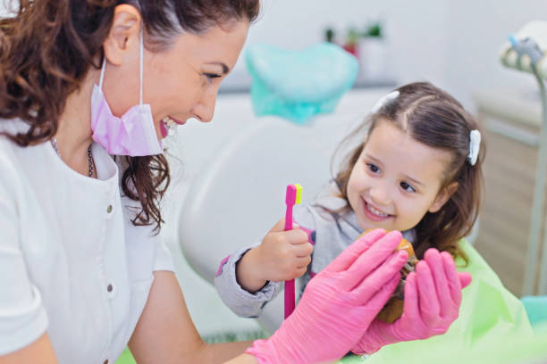 Emergency Dental Services in Omaha, TX